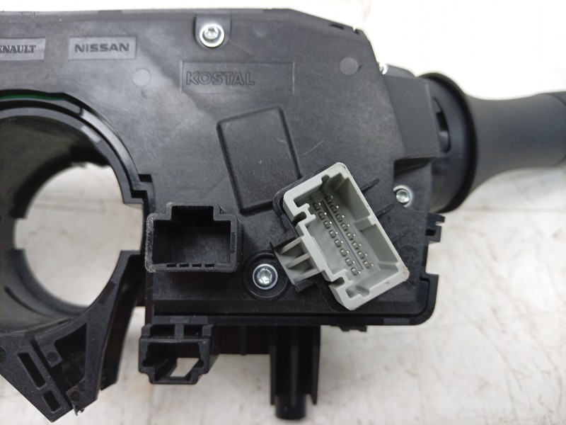 Recambio de mando multifuncion para renault captur ii (hf_) tce 90 (hfm6) referencia OEM IAM  255678675R 