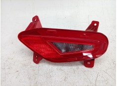 PILOTO TRASERO DERECHO PARAGOLPES 92406H8400 