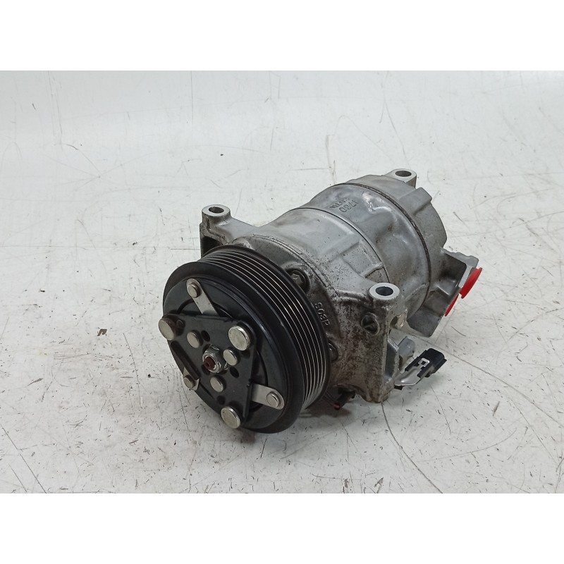 Recambio de compresor aire acondicionado para renault megane iv hatchback (b9a/m/n_) 1.5 blue dci 115 (b9a6) referencia OEM IAM 