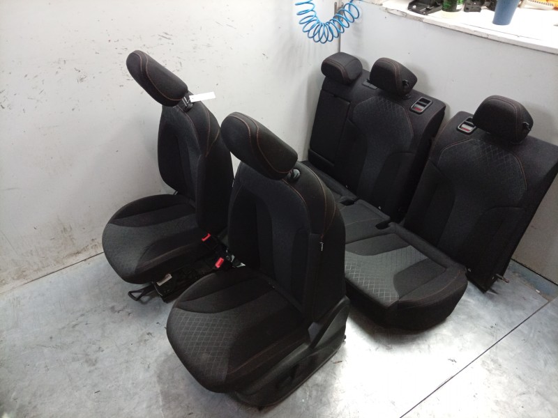 Recambio de juego asientos completo para mg hs (as23) 1.5 ehs hybrid (csa6463) referencia OEM IAM  7580367 