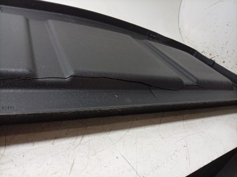 Recambio de bandeja trasera para hyundai kona (os, ose, osi) 1.6 gdi hybrid referencia OEM IAM  85930J9000 