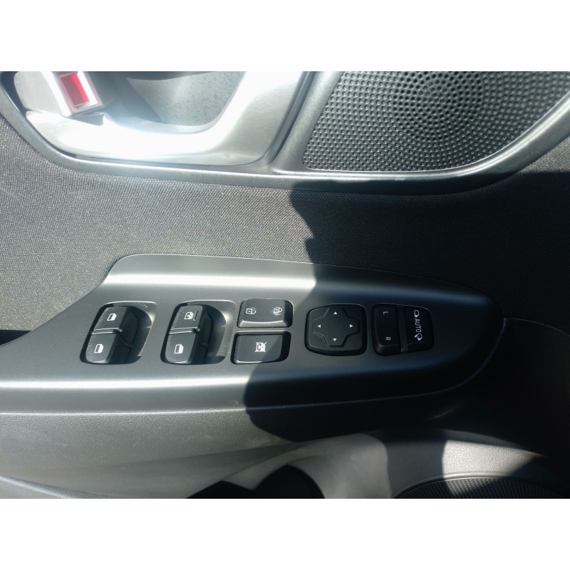 Recambio de mando elevalunas delantero izquierdo para hyundai kona (os, ose, osi) 1.6 gdi hybrid referencia OEM IAM   