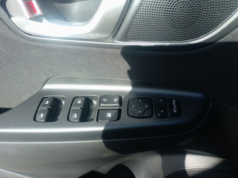 Recambio de mando elevalunas delantero izquierdo para hyundai kona (os, ose, osi) 1.6 gdi hybrid referencia OEM IAM   