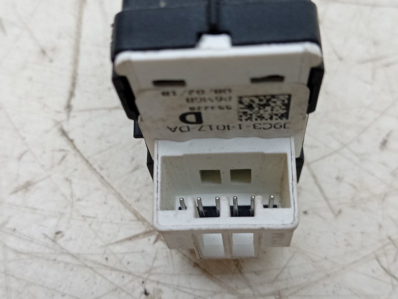 Recambio de interruptor para jaguar e-pace first edition referencia OEM IAM  J9C314017DA 