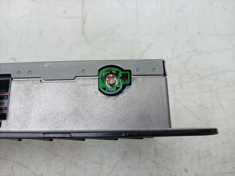 Recambio de amplificador de sonido para jaguar e-pace first edition referencia OEM IAM  HK6219C164AD 