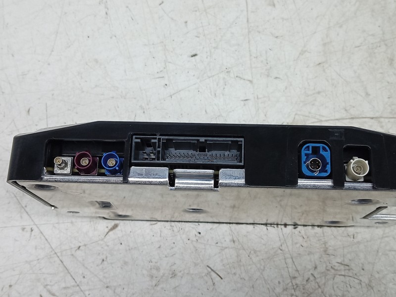 Recambio de modulo electronico para jaguar e-pace first edition referencia OEM IAM  J9C370718CN 