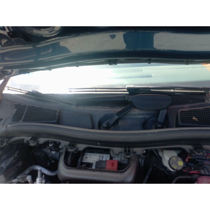 Recambio de brazo limpia delantero derecho para mercedes-benz eqa (h243) eqa 250+ (243.702) referencia OEM IAM   