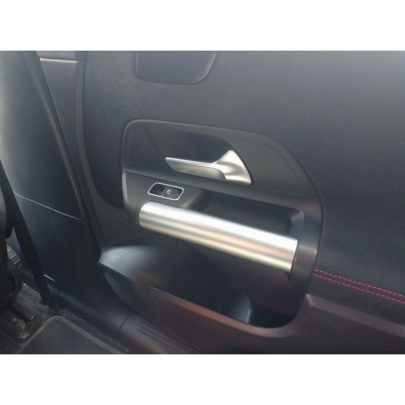 Recambio de mando elevalunas trasero derecho para mercedes-benz eqa (h243) eqa 250+ (243.702) referencia OEM IAM   