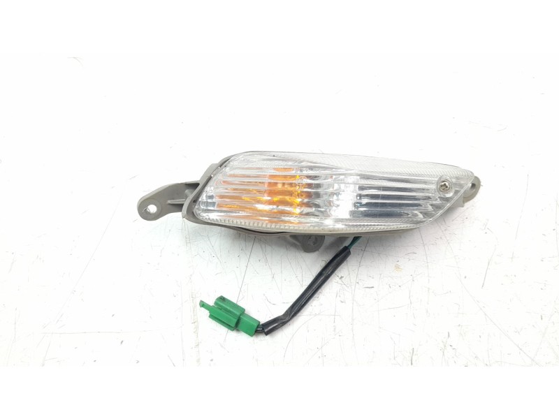 Recambio de piloto trasero izquierdo para kawasaki zzr 1400 referencia OEM IAM 230400121  
