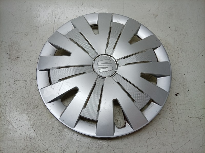 Recambio de tapacubos para seat ibiza v (kj1, kjg) 1.0 mpi referencia OEM IAM  6F0601147A 