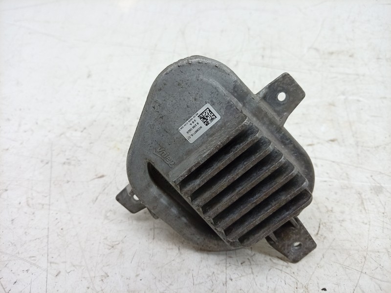 Recambio de centralita luces para bmw x1 (f48) sdrive 18 d referencia OEM IAM  90066719C1 