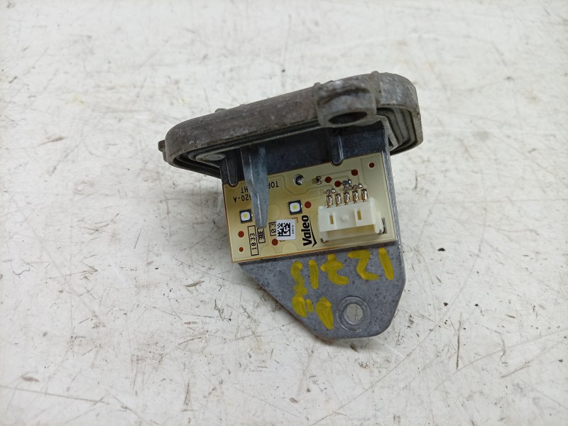 Recambio de centralita luces para bmw x1 (f48) sdrive 18 d referencia OEM IAM 82390577 90068145 