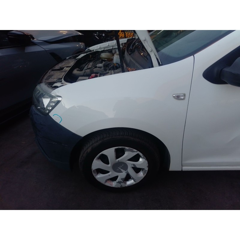 Recambio de aleta delantera izquierda para dacia sandero ii (b8_) 1.0 sce 75 (b8jc, b8jd) referencia OEM IAM   