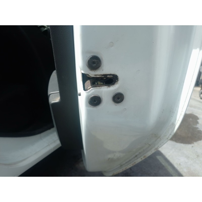 Recambio de cerradura puerta trasera derecha para dacia sandero ii (b8_) 1.0 sce 75 (b8jc, b8jd) referencia OEM IAM   