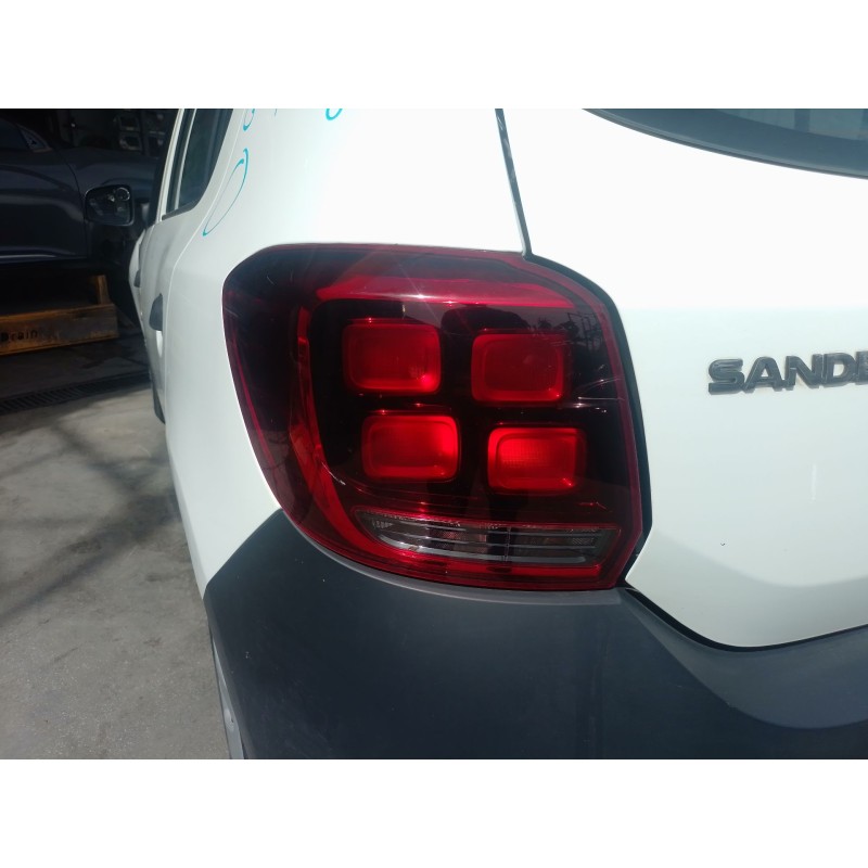 Recambio de piloto trasero izquierdo para dacia sandero ii (b8_) 1.0 sce 75 (b8jc, b8jd) referencia OEM IAM   