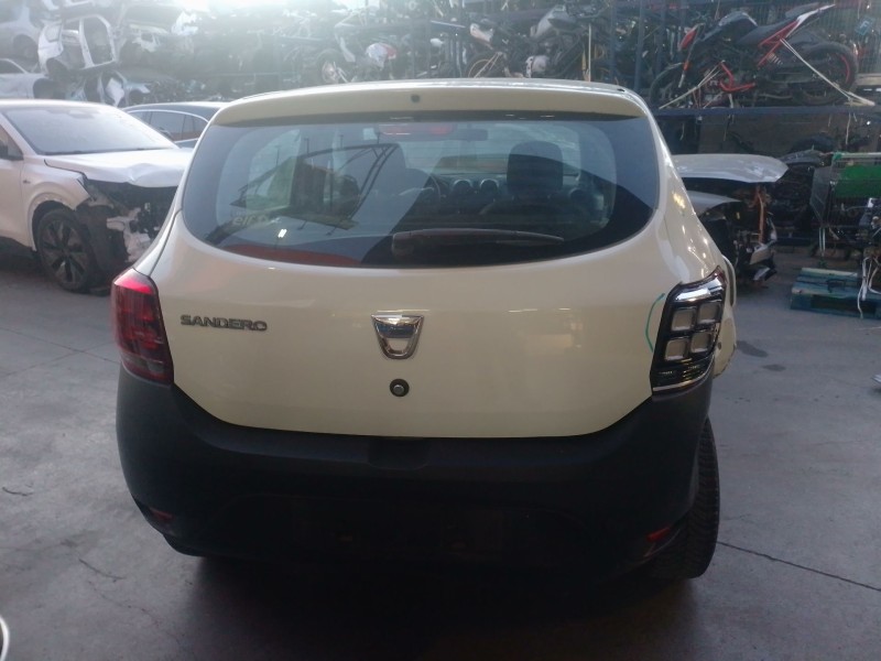 Recambio de porton trasero para dacia sandero ii (b8_) 1.0 sce 75 (b8jc, b8jd) referencia OEM IAM   