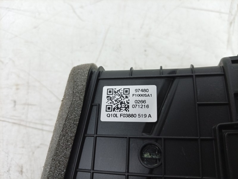 Recambio de aireador izquierdo para kia sportage iv (ql, qle) 1.6 gdi referencia OEM IAM  97480F1000SA1 