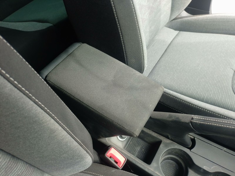 Recambio de apoyabrazos central para seat ibiza v (kj1, kjg) 1.0 tsi referencia OEM IAM   