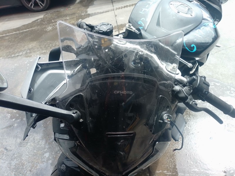 Recambio de cupula para cf moto 675sr-r referencia OEM IAM   