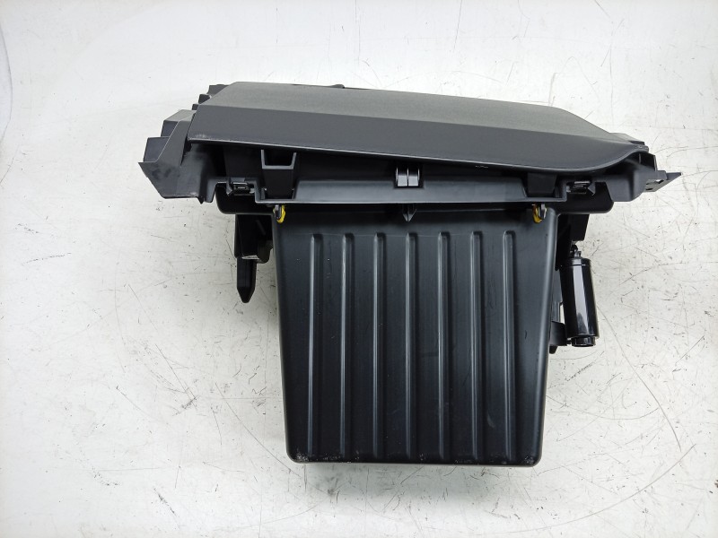 Recambio de guantera para renault captur ii (hf_) tce 90 (hfm6) referencia OEM IAM  685005441R 