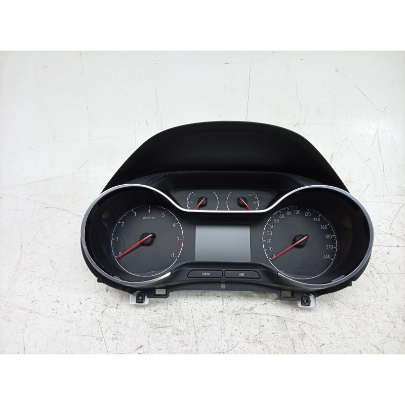 Recambio de cuadro instrumentos para opel crossland x / crossland (p17, p2qo) 1.2 (75) referencia OEM IAM 9842123480 9828207880 