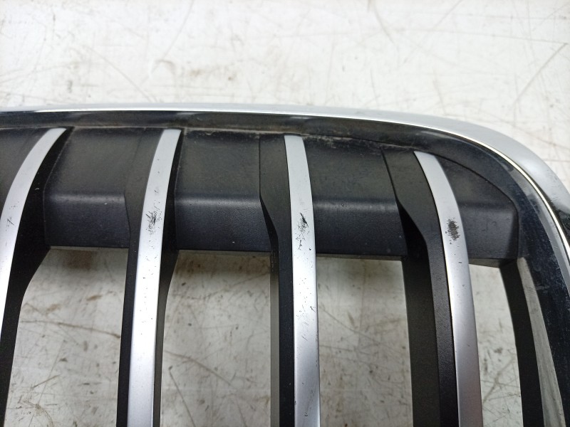 Recambio de rejilla delantera para bmw x1 (f48) sdrive 18 d referencia OEM IAM 7383366 7354824 