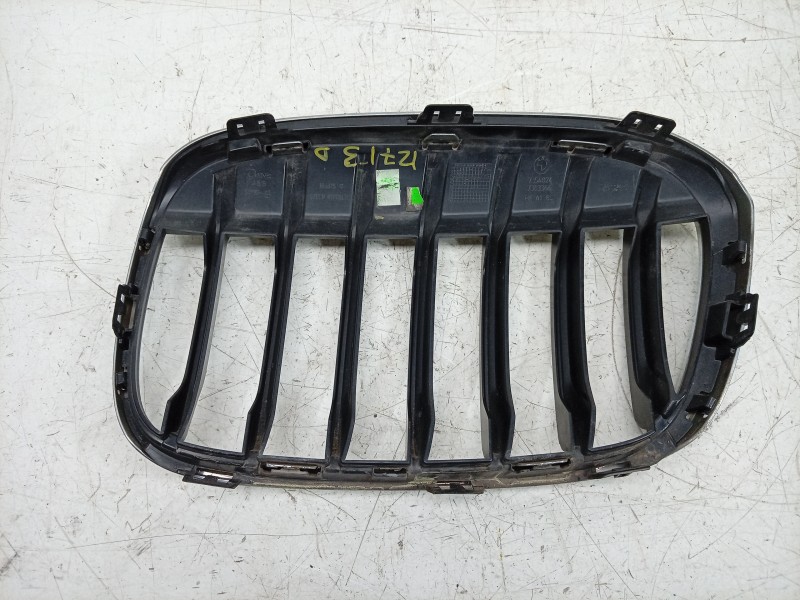 Recambio de rejilla delantera para bmw x1 (f48) sdrive 18 d referencia OEM IAM 7383366 7354824 
