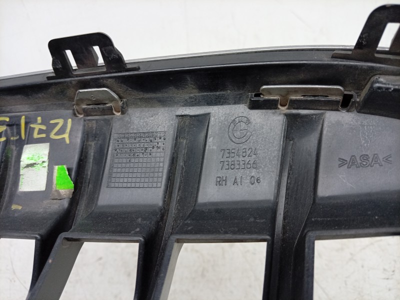 Recambio de rejilla delantera para bmw x1 (f48) sdrive 18 d referencia OEM IAM 7383366 7354824 