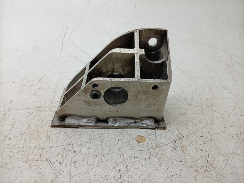 Recambio de soporte bateria para porsche taycan (y1a) 4s referencia OEM IAM  9J1804695 