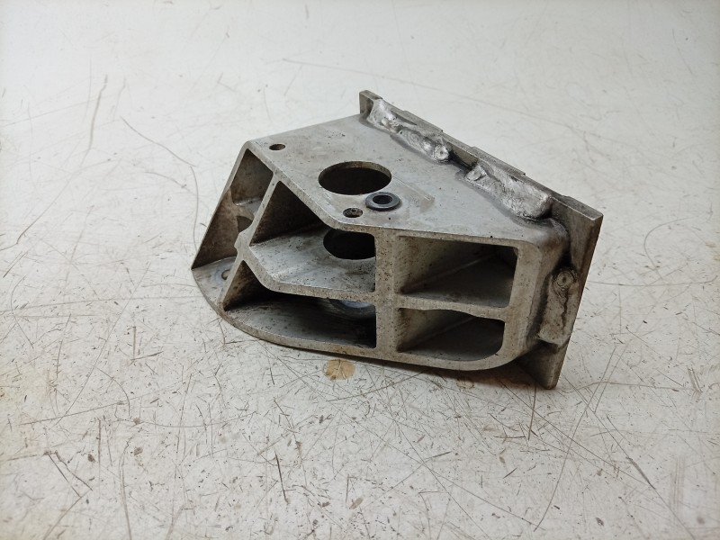 Recambio de soporte bateria para porsche taycan (y1a) 4s referencia OEM IAM  9J1804695 