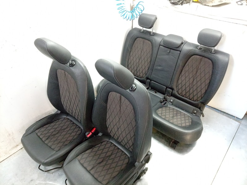 Recambio de juego asientos completo para bmw x1 (f48) sdrive 18 d referencia OEM IAM  731098205 