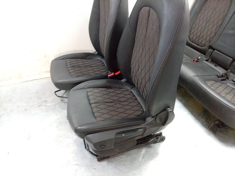 Recambio de juego asientos completo para bmw x1 (f48) sdrive 18 d referencia OEM IAM  731098205 