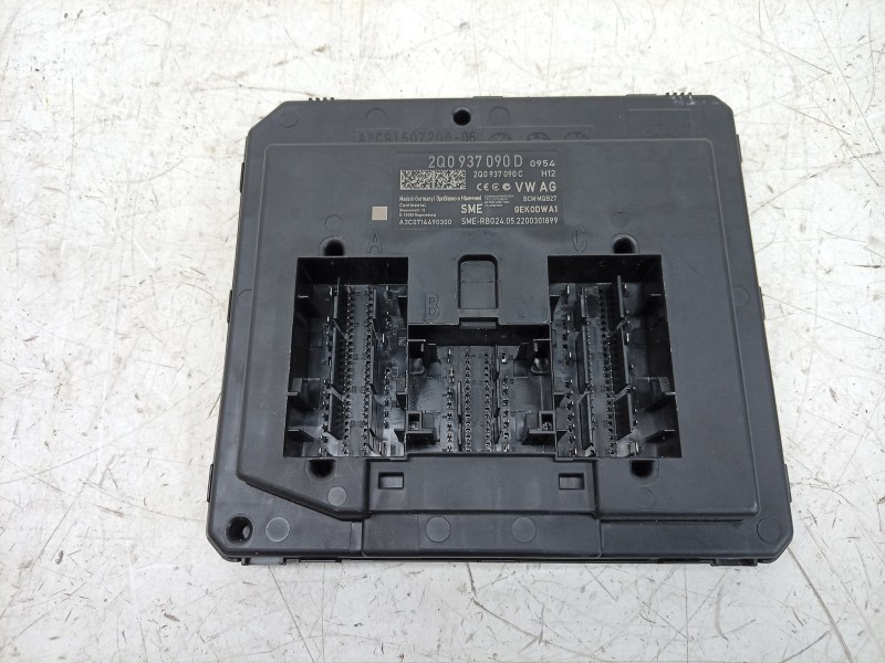Recambio de modulo electronico para seat arona (kj7, kjp) 1.0 tsi referencia OEM IAM A3C0714490300 2Q0937090D 