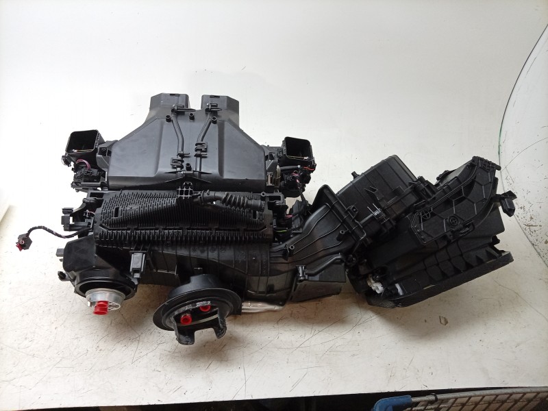 Recambio de calefaccion entera normal para porsche taycan (y1a) 4s referencia OEM IAM  9J1820005 