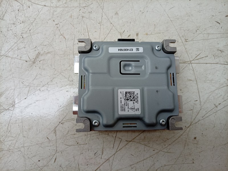 Recambio de modulo electronico para porsche taycan (y1a) 4s referencia OEM IAM  9J1035446 