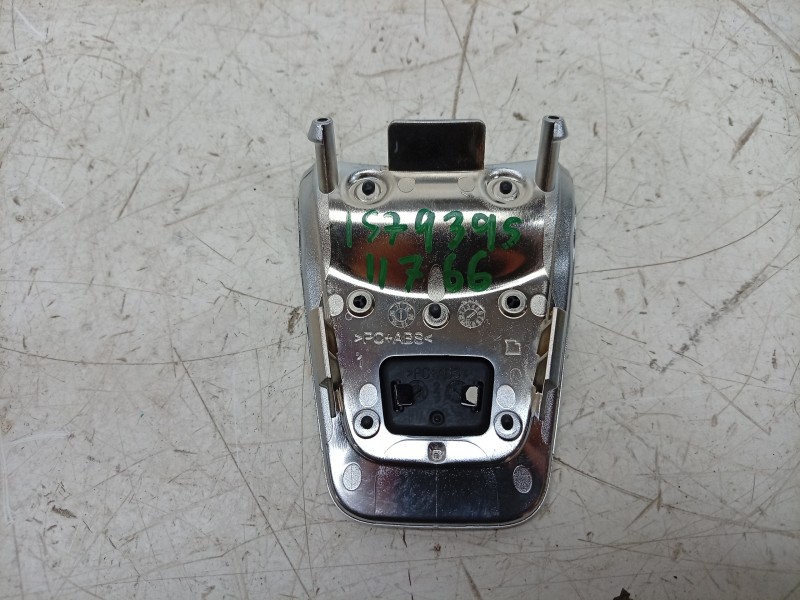 Recambio de moldura para jaguar e-pace first edition referencia OEM IAM  J9C318443AA 