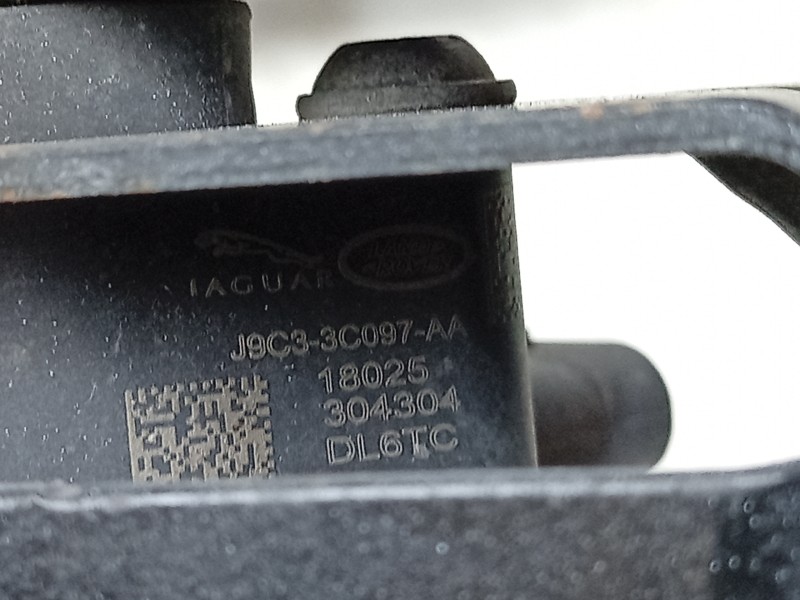 Recambio de sensor para jaguar e-pace first edition referencia OEM IAM  J9C33C097AA 