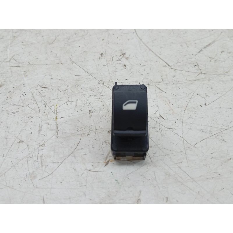Recambio de mando elevalunas trasero izquierdo para citroën e-c3 aircross electrico 113cv max referencia OEM IAM  98612059ZD 