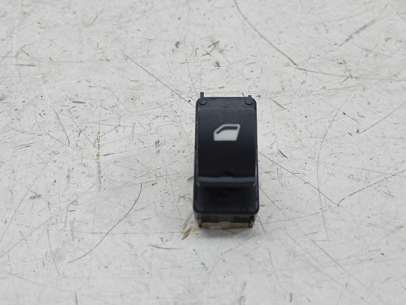 Recambio de mando elevalunas trasero izquierdo para citroën e-c3 aircross electrico 113cv max referencia OEM IAM  98612059ZD 