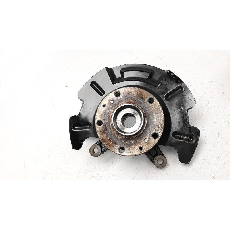Recambio de mangueta delantera izquierda para suzuki vitara 1.6 ddis comfort 4x4 referencia OEM IAM 4515161M00000  