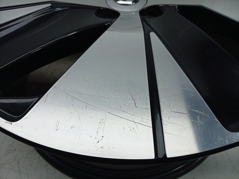 Recambio de llanta para volvo xc40 (536) t2 referencia OEM IAM  31680403 