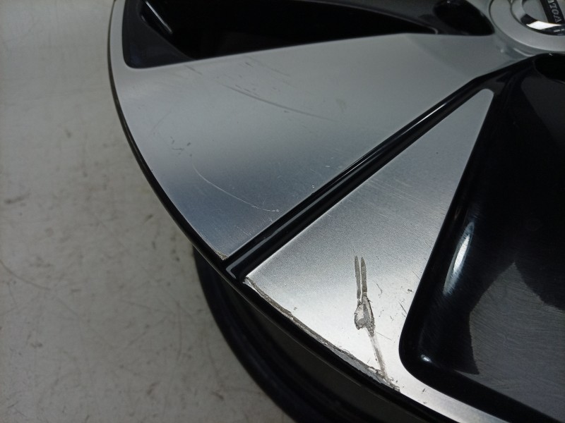 Recambio de llanta para volvo xc40 (536) t2 referencia OEM IAM  31680403 