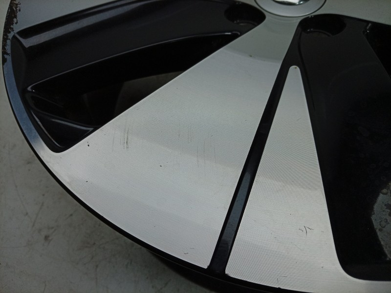 Recambio de llanta para volvo xc40 (536) t2 referencia OEM IAM  31680403 