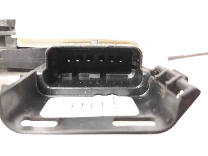Recambio de cerradura puerta trasera derecha para citroen c3 attraction referencia OEM IAM 9800624980  
