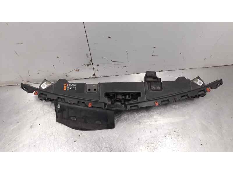 Recambio de travesaño superior para opel insignia sports tourer edition referencia OEM IAM 13277182 109165175 
