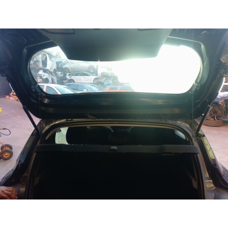Recambio de amortiguadores maletero / porton para dacia sandero iii 1.0 tce 90 referencia OEM IAM   