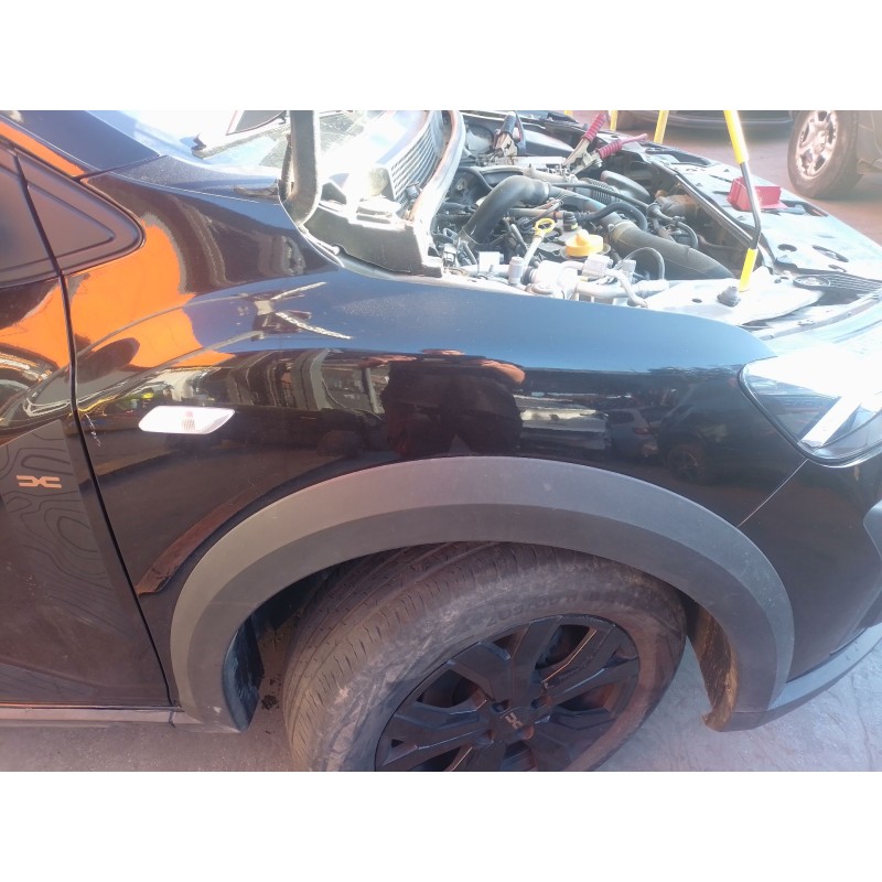 Recambio de aleta delantera derecha para dacia sandero iii 1.0 tce 90 referencia OEM IAM   