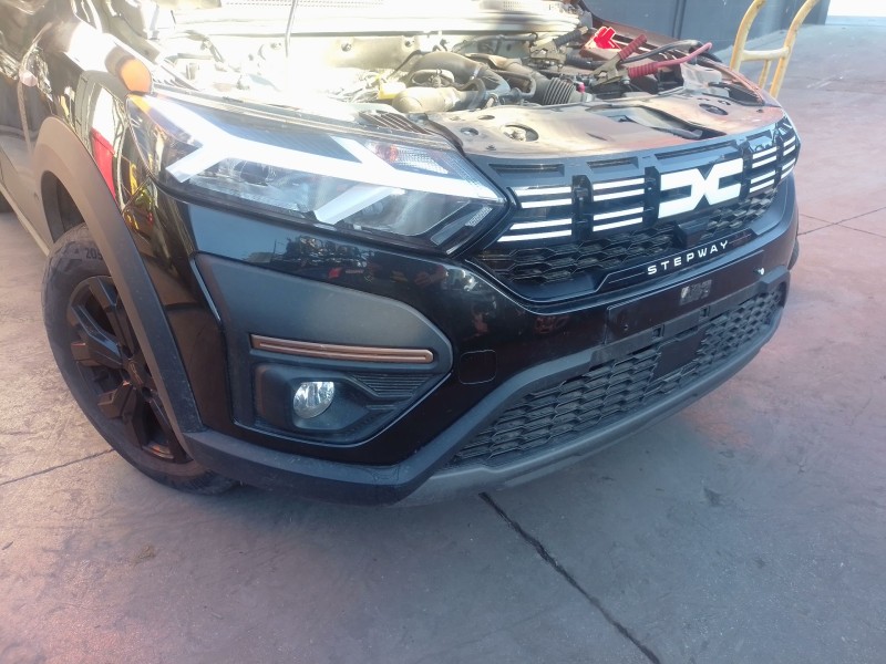 Recambio de paragolpes delantero para dacia sandero iii 1.0 tce 90 referencia OEM IAM   