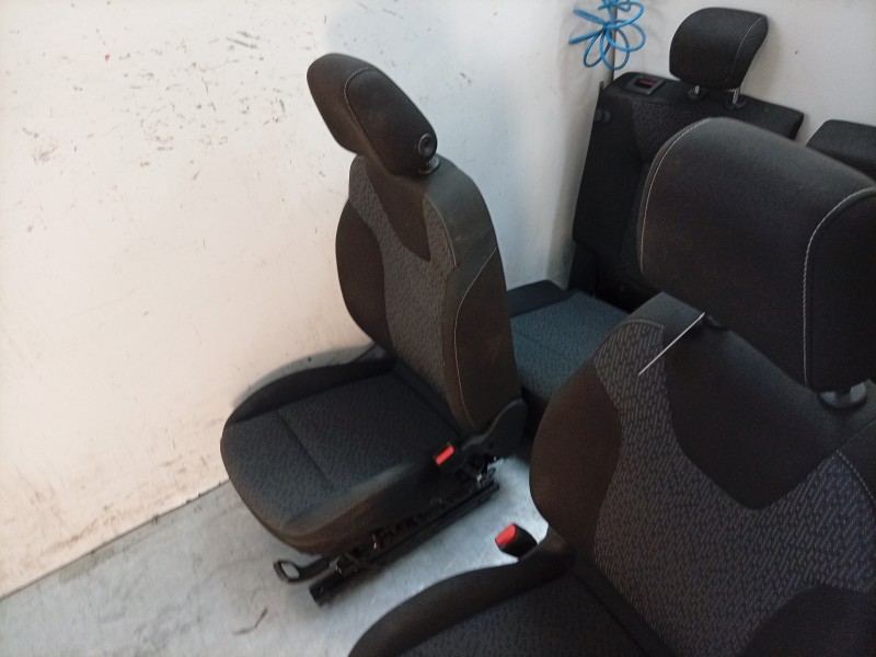 Recambio de juego asientos completo para opel crossland x / crossland (p17, p2qo) 1.2 (75) referencia OEM IAM  YQ008141ZQ 