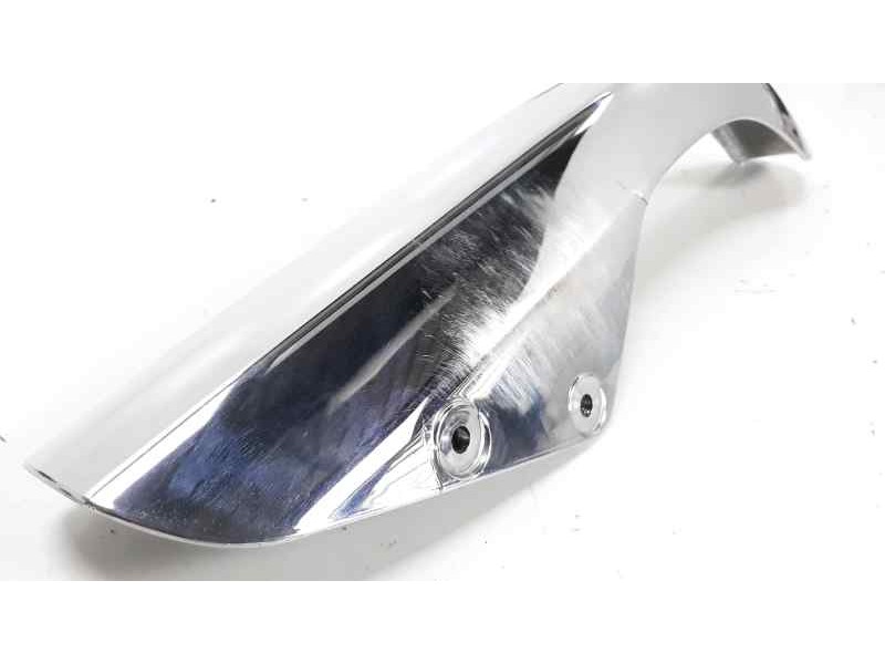 Recambio de moldura para kawasaki vn 750 / 800 / 900 vn 900 classic referencia OEM IAM   